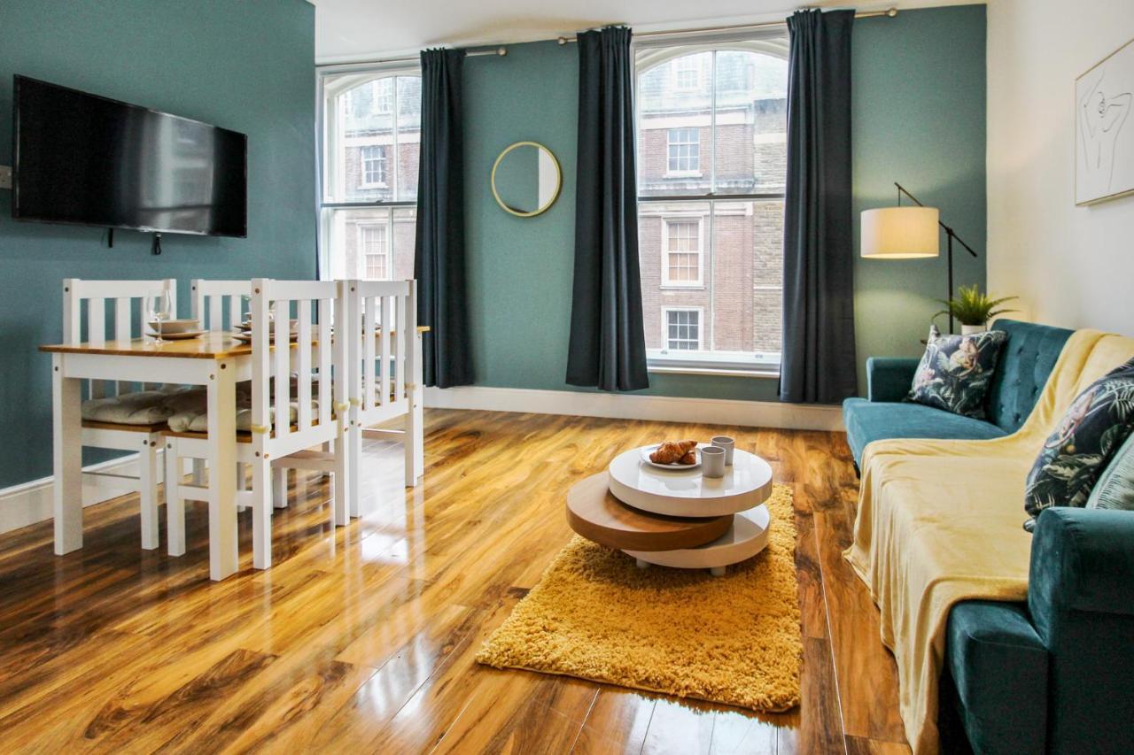 Sleek & Stylish Apartment In The Heart Of The City Nottingham Extérieur photo